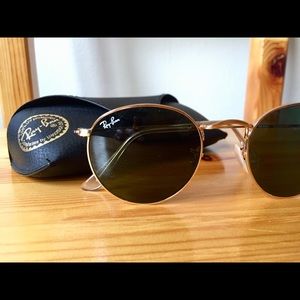 Ray-Ban round gold metal sunglasses